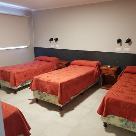 Hotel Marilian II Salta Kültér fotó