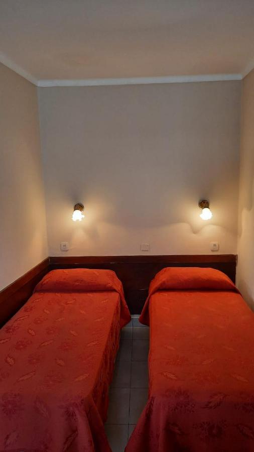 Hotel Marilian II Salta Kültér fotó