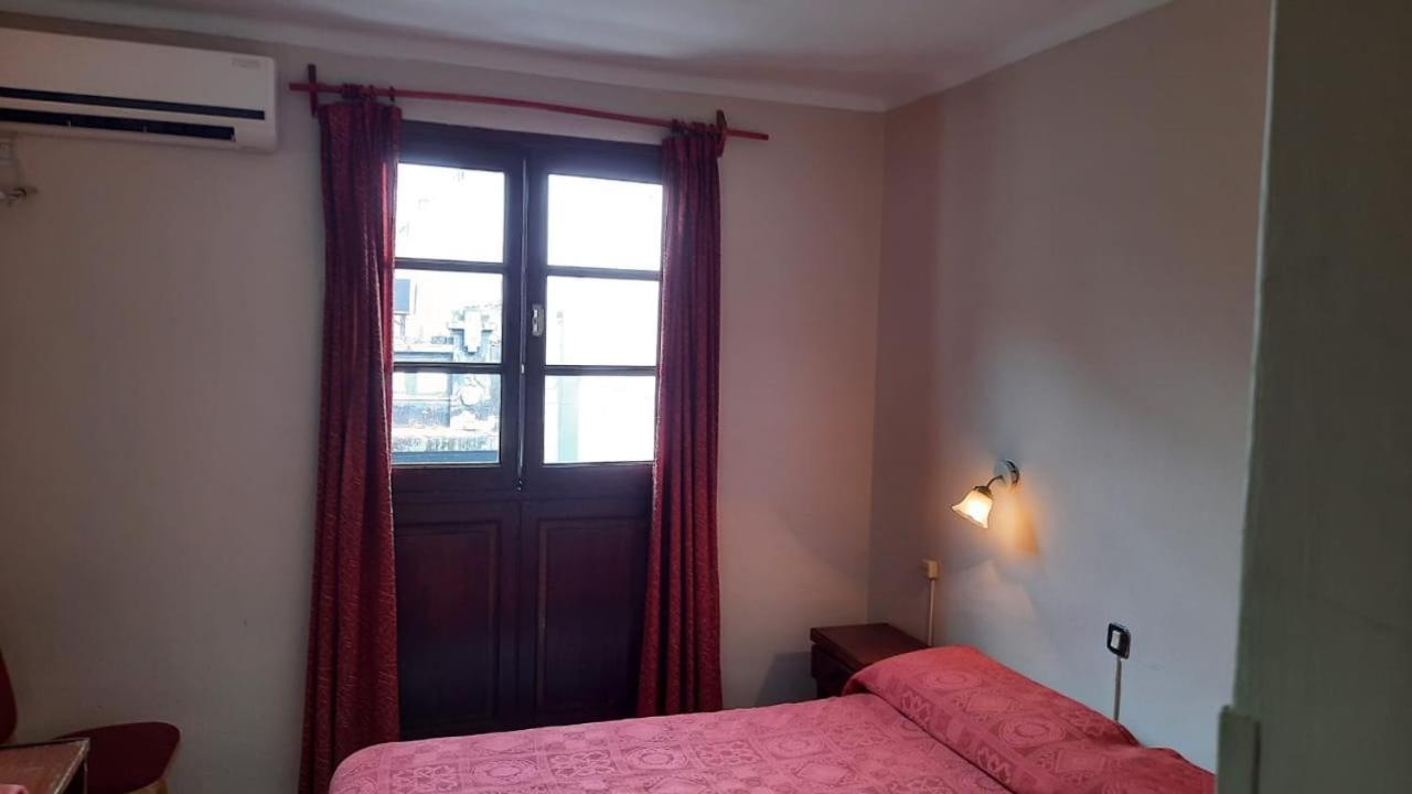 Hotel Marilian II Salta Kültér fotó