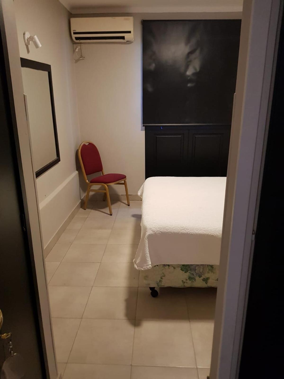Hotel Marilian II Salta Kültér fotó